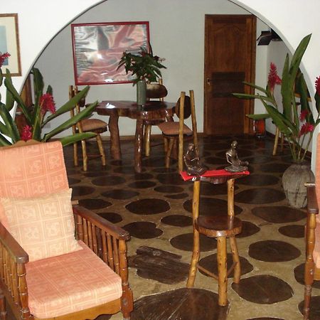 Cote Sud - Unique Villa & Bungalows Intendance Road ทาคามาคา ภายนอก รูปภาพ