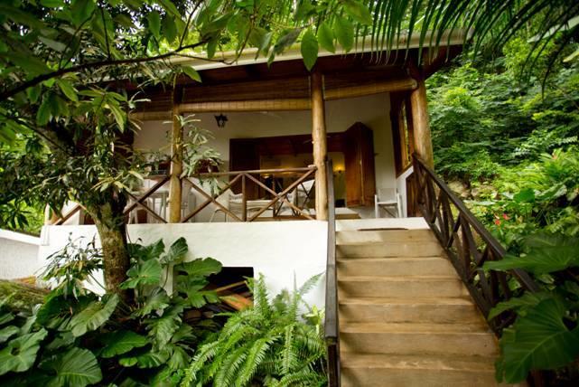 Cote Sud - Unique Villa & Bungalows Intendance Road ทาคามาคา ภายนอก รูปภาพ